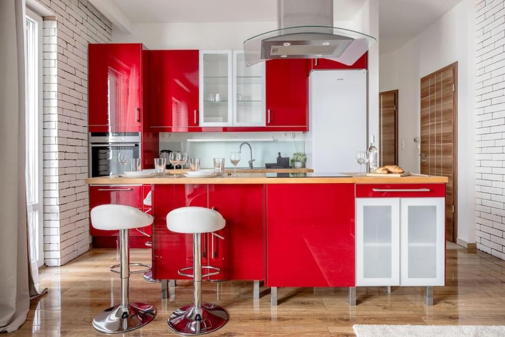 Apartament Relaxing Spacious Balcony Super Near Opera *