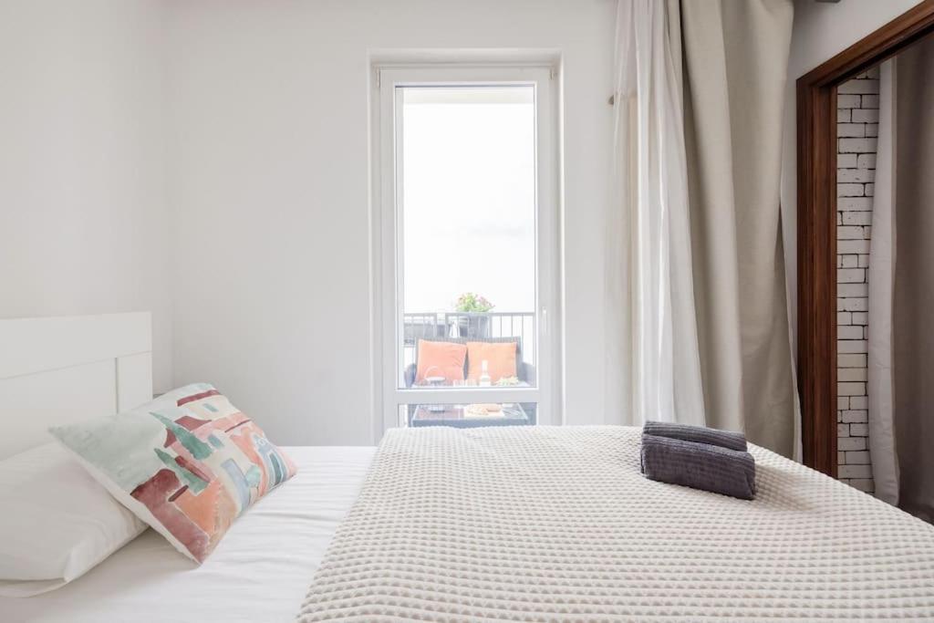 Relaxing Spacious Balcony Super Near Opera Apartment *