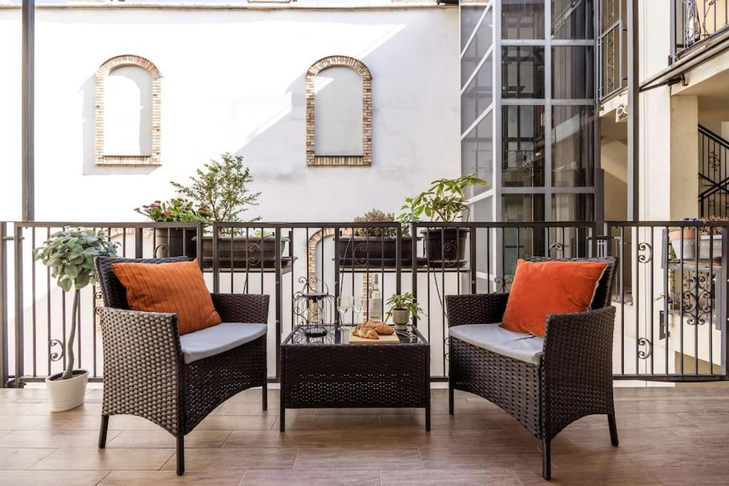 Relaxing Spacious Balcony Super Near Opera Apartment Budapest