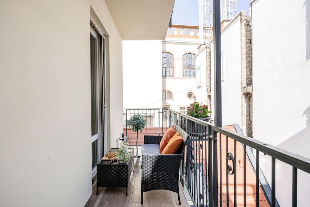Relaxing Spacious Balcony Super Near Opera * Budapeszt